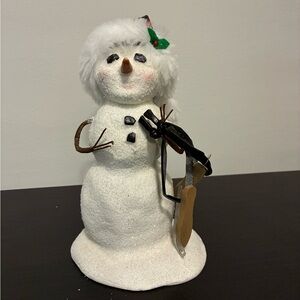 Byers’ Choice Snowman Figurine Christmas Winter Snow White Santa Ice Skates